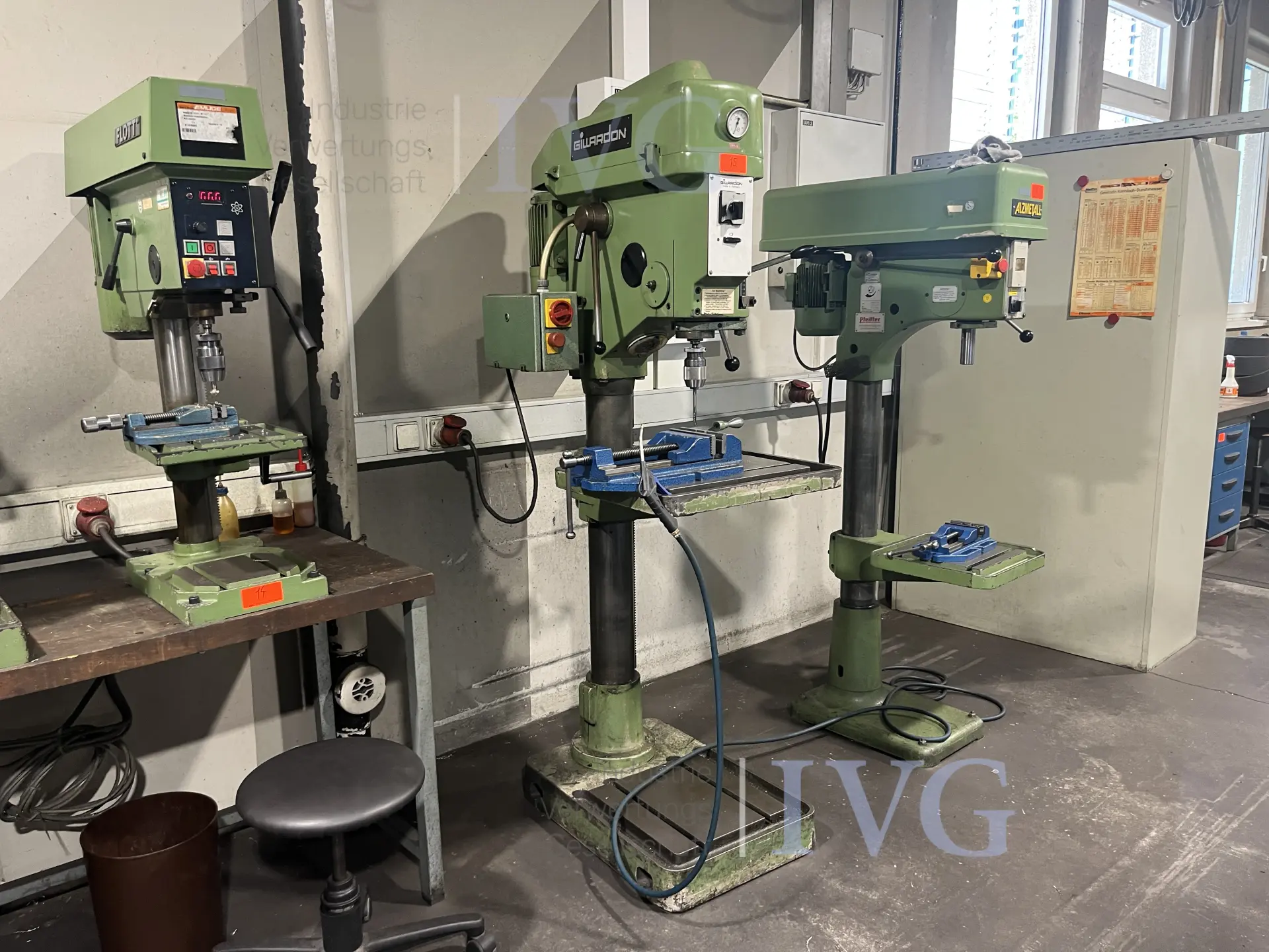 Ständer-Bohrmaschine GILLARDON GB 30 V